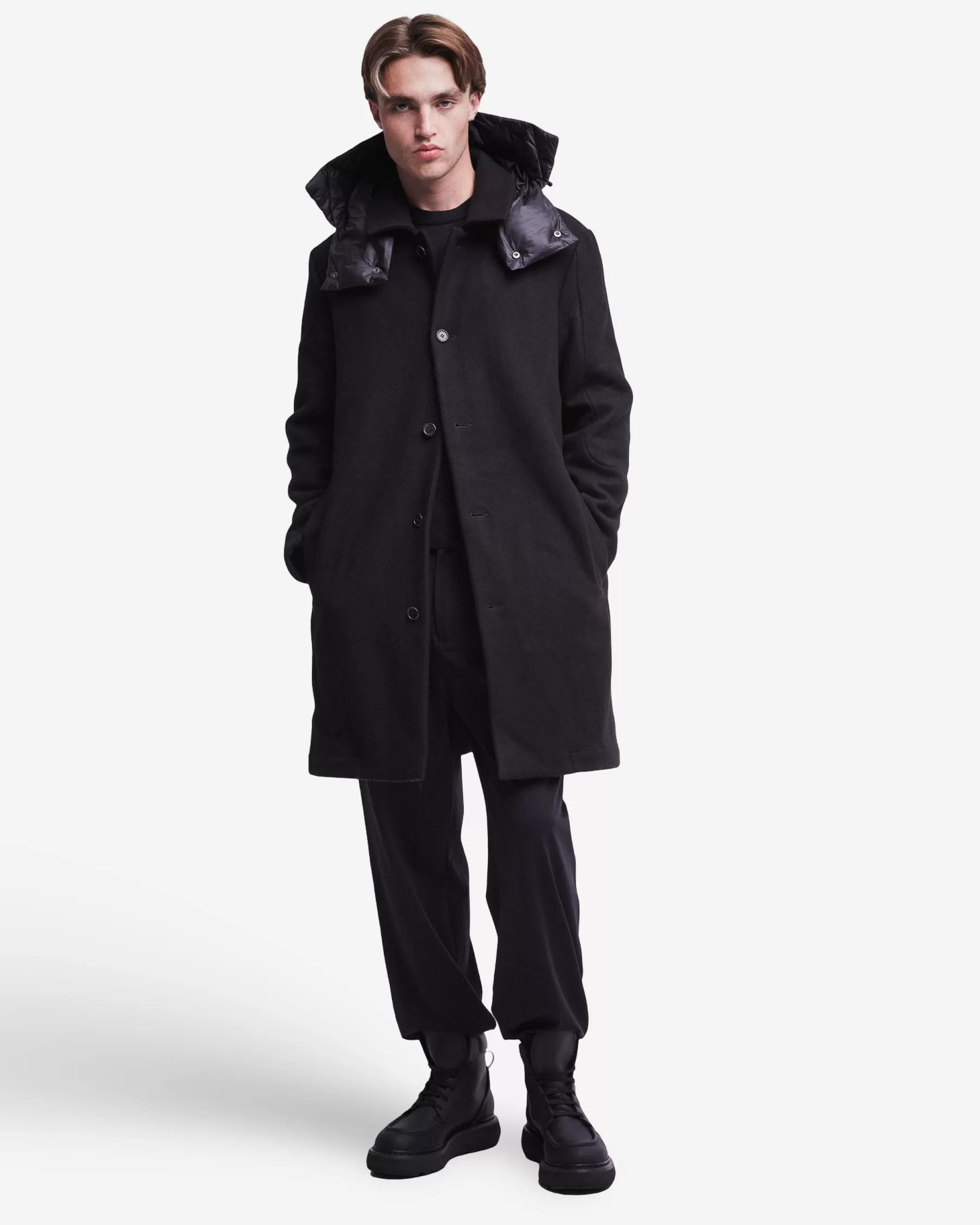 cappotto_in_lana_con_dettagli_in_nylon_2.webp Premiata Cappotto in lana con dettagli in nylon Sale