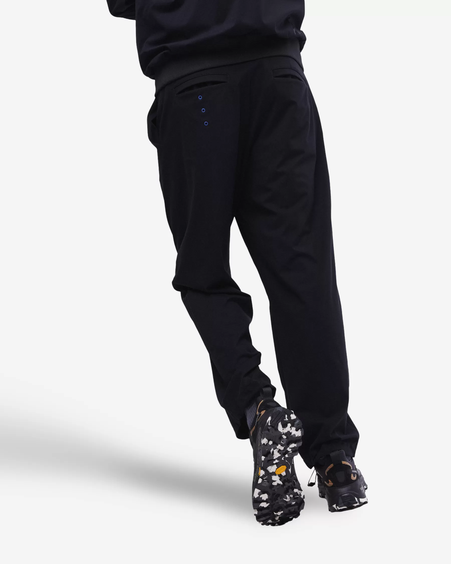 pantaloni_in_tessuto_tecnico_2.webp Premiata Pantaloni in tessuto tecnico Discount